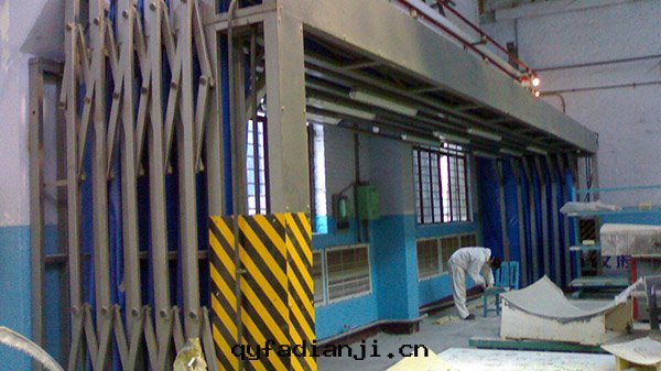 技术裝(zhuāng)備公(gōng)司活動(dòng)棚玻璃鋼(gāng)打(dǎ)磨